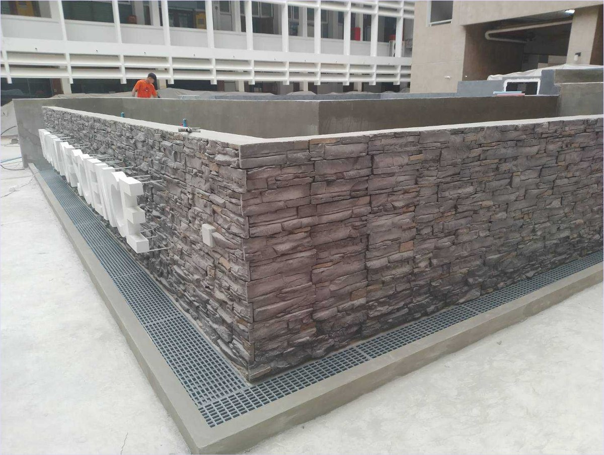 Swimming Pool Drainage Overflow Plastic floor Gully Gutter Grating ตะแกรงพลาสติกรอบขอบสระว่ายน้ำเกรตติ้งแผ่นรางฝาปิดบ่อครอบท่อพักระบายน้ำล้น