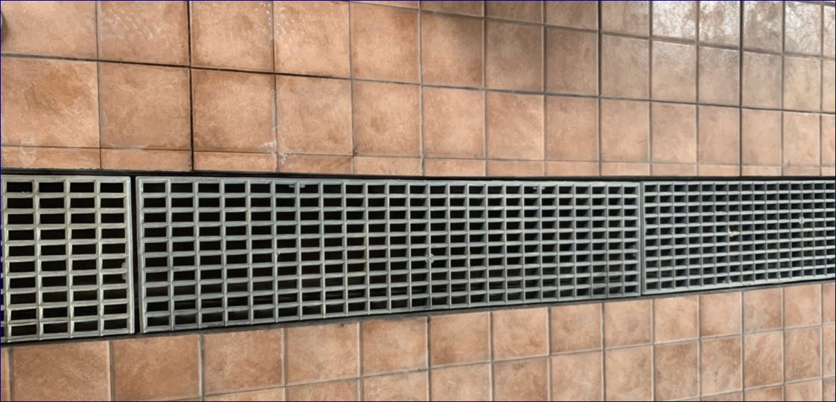 Raised Floor Inlet Trench Drainage Gutter Swimmingpool Overflow Plastic Grating l ราคาตะแกรงระบายน้ำล้นพลาสติก เกรตติ้งกันกลิ่นห้องน้ำปิดฝาท่อรางน้ำทิ้งรอบสระว่ายน้ำ