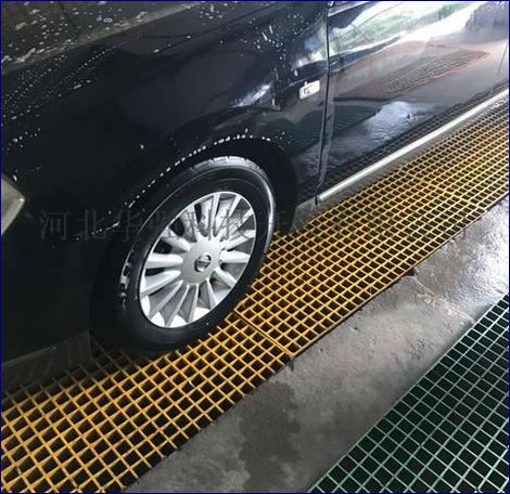 ฝาตะแกรงระบายน้ำไฟเบอร์กล๊าสแผ่นพื้นทางเดินยกระดับสำเร็จรูป FRP Fibreglass Grating loadability car truck