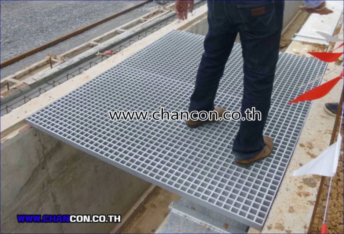 Fiberglass FRP Reinforced Mould Plastic Grating เกรตติ้งฝาปิดตะแกรงระบายน้ำไฟเบอร์กล๊าส แผ่นพื้นทางเดินพลาสติกเอฟอาร์พี