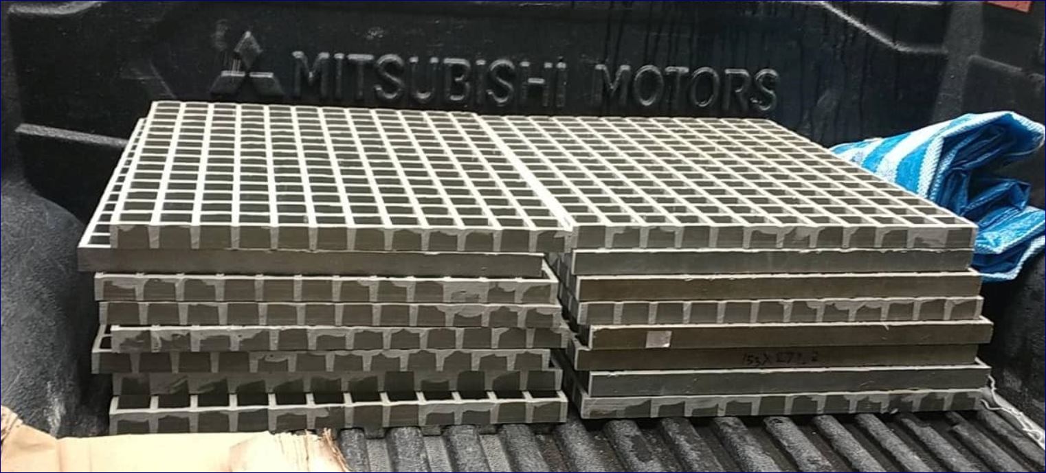 gFRP Fiberglass Reinforced Mould Plastic Grating เกรตติ้งฝาปิดตะแกรงระบายน้ำไฟเบอร์กล๊าส แผ่นพื้นทางเดินพลาสติกเอฟอาร์พี