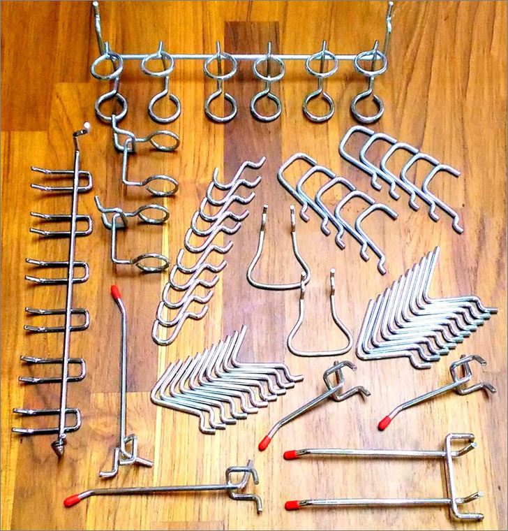 ฮุกตะขอลวดขาแขวนเอนกประสงค์ แผ่นกระดานเพ็คบอร์ด  Hooks Pegboard