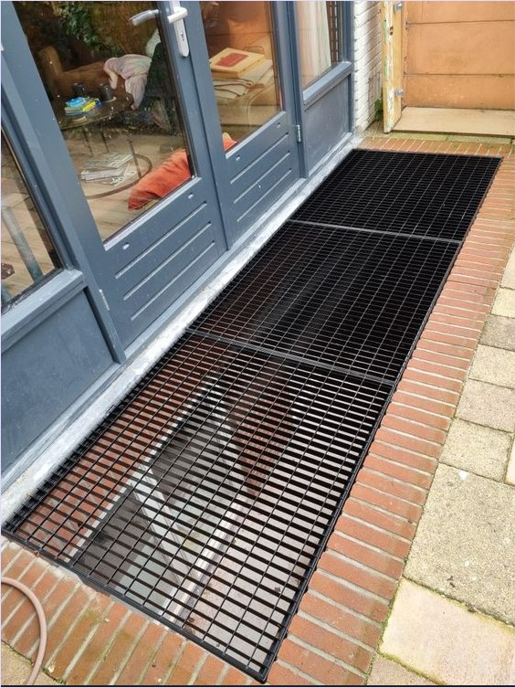 ตะแกรงเหล็กระบายน้ำเลเซอร์ฉลุลายพับเจาะรูดีไซน์ตกแต่ง Metal Perforate Cutting Laser CNC Gutter Trench Drain Grating