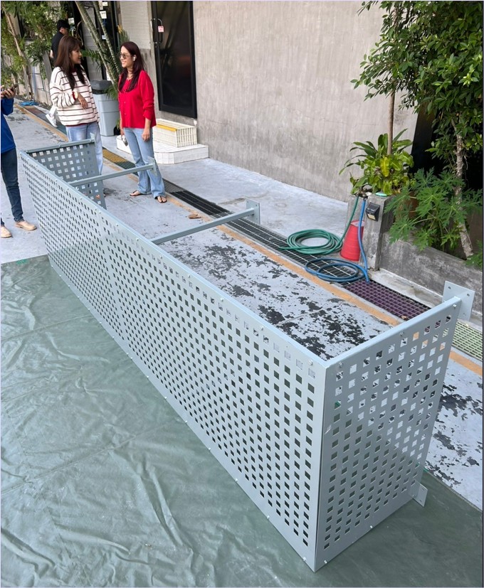 หน้ากากซ่อนแอร์คอมเพรสเซอร์เบี่ยงลมร้อน Laser CNC Cut Compressor Air Conditioner Louver Cover Screen