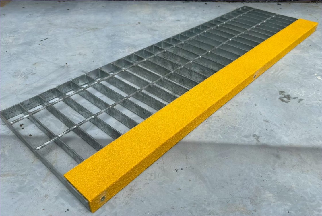 Fibreglass  Non-skidding  Stair Tread Nosing Step Cover  Hot Dip Galvanized Steel Grating  蹵ç鹺ѹ ١ѹ䴡ѹ