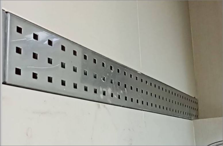 แผ่นตะแกรงแสตนเลสระบายน้ำ   Linear Shower Stainless Grating