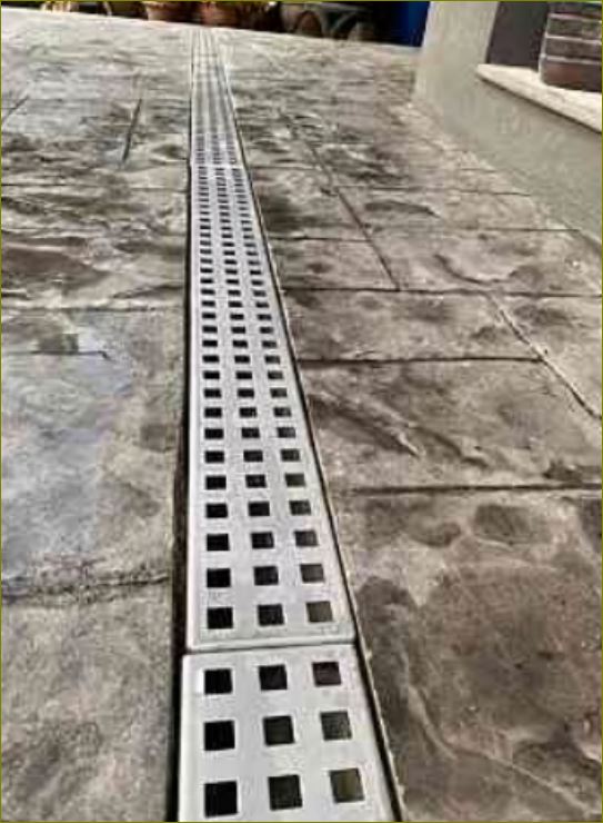 Perforated New Stainless Steel Grating เกรตติ้งตะแกรงสแตนเลสระบายน้ำรุ่นใหม่