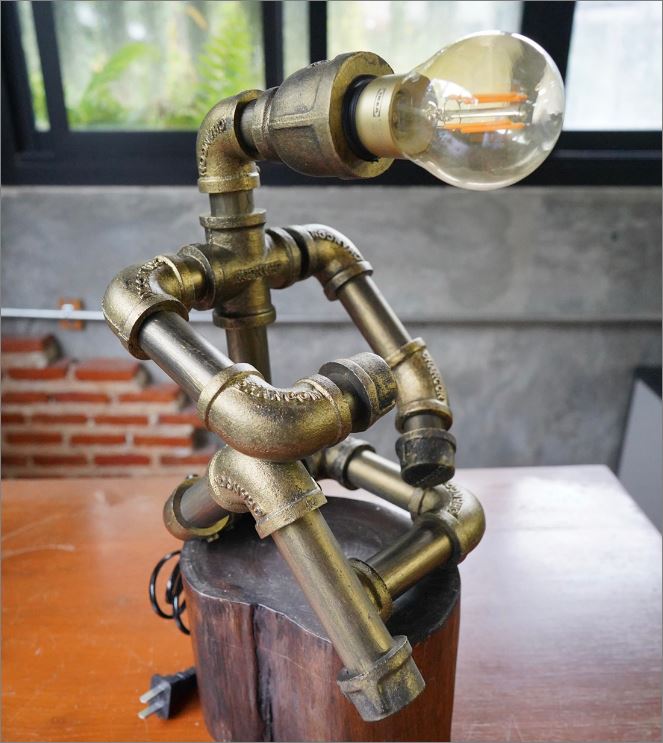 ¹硵ҧԴѧ ͧѭѺԭѹԴ鹺ҹ    RustIronRobotStylePlumbingPipeTableLightingLamp