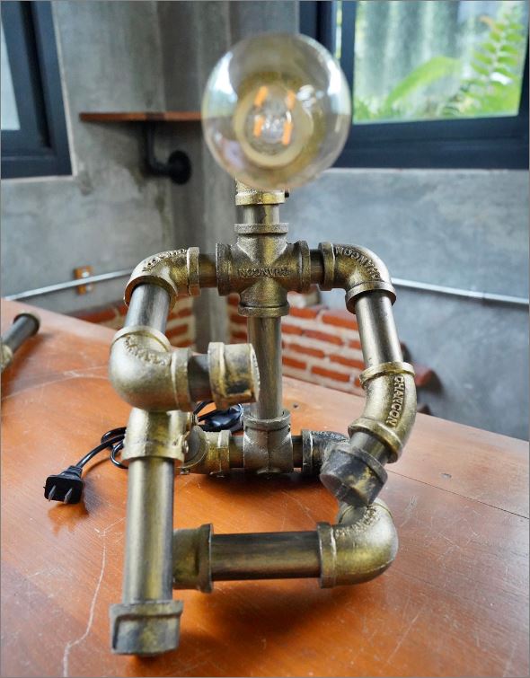 ¹硵ҧԴѧ ͧѭѹԴ觺ҹҹ   IndustrialSteampunkLightingTablePipeLampRobot